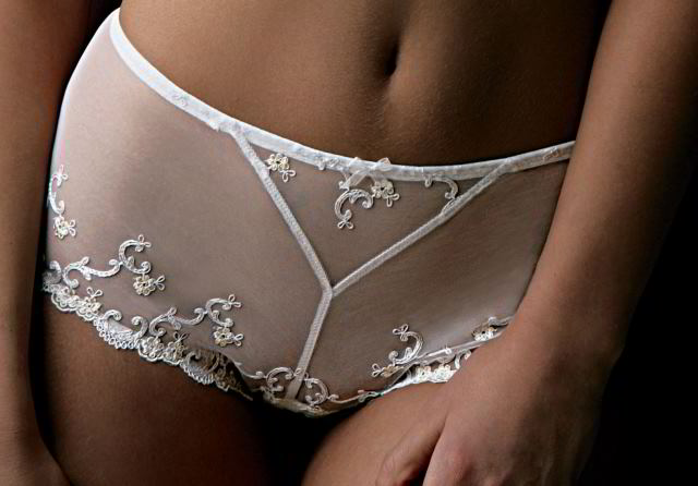 L 40 BL PAG  14 Slip.jpg